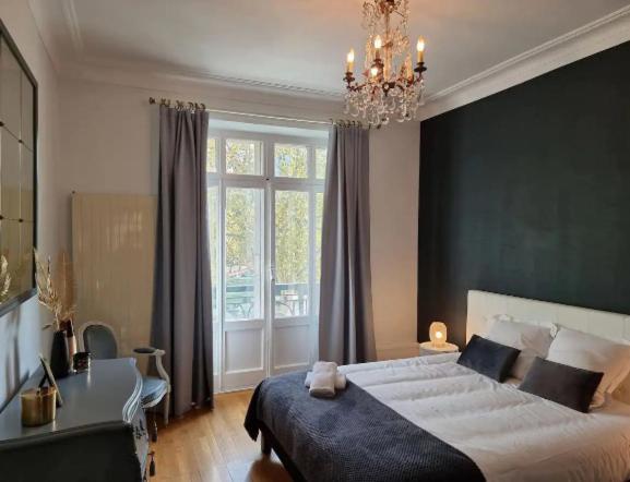 Le Ness - Face Au Pont Des Amours - Majord'Home Annecy Exterior photo